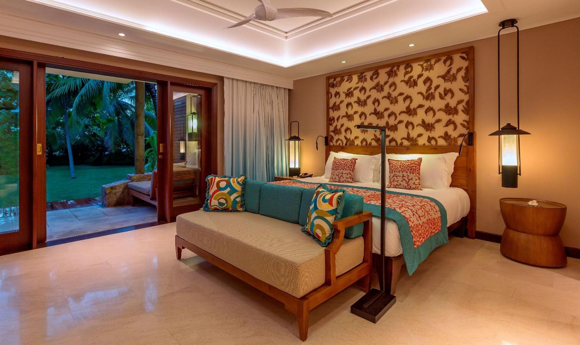 คอนสแตนซ์ เลมูเรีย รีสอร์ท Grand Anse  ภายนอก รูปภาพ Deluxe Pool Access